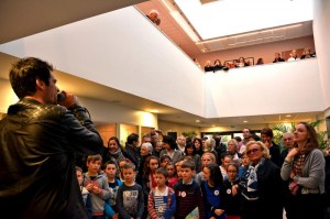 Concert du chanteur Corson à la Maison des familles.