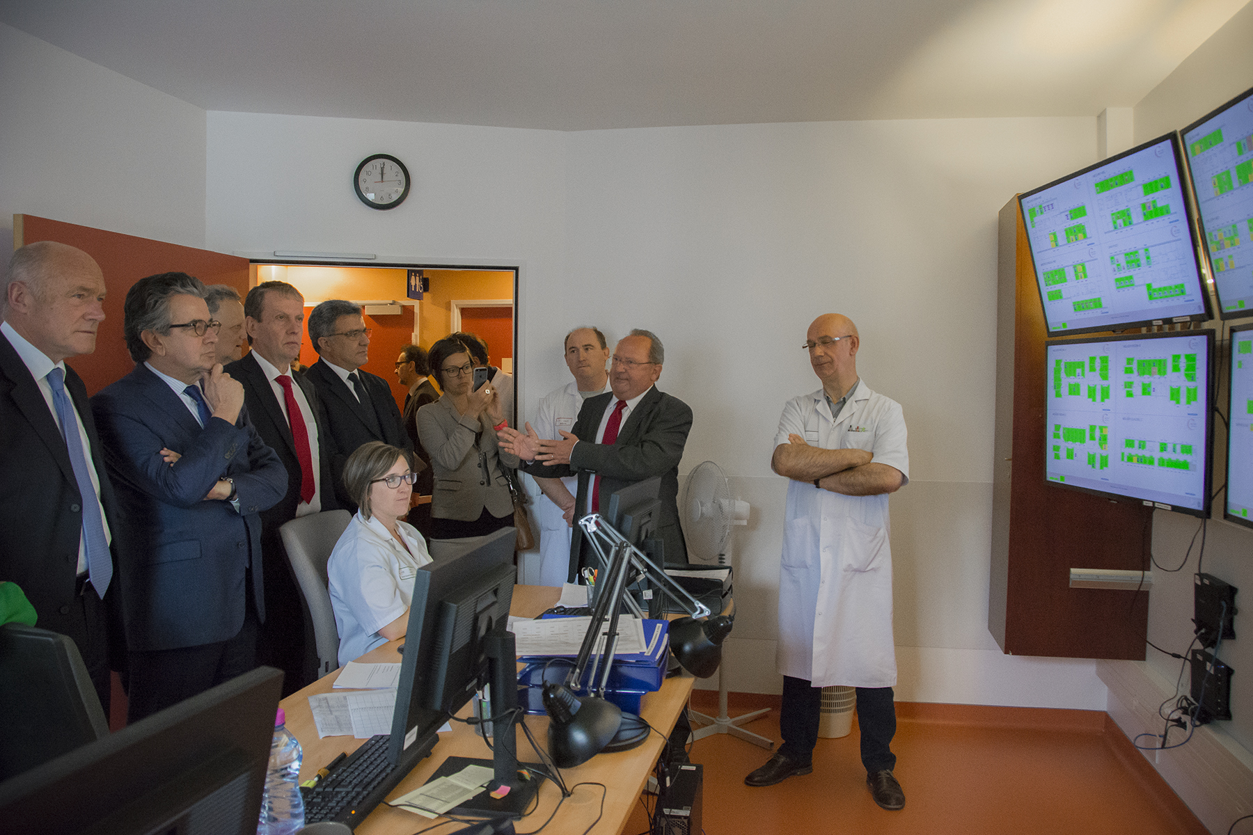La délégation visite la gestion des lits