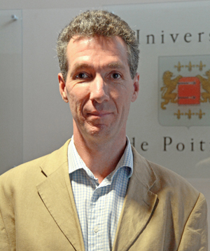Matthew Garnett, neurochirurgien